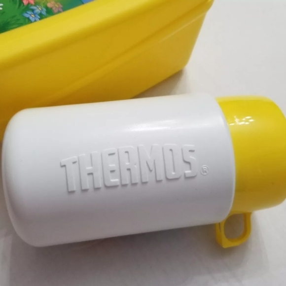 Disney Winnie the Pooh Piglet Plastic Lunch box Matching Thermos Mug Vintage New - Picture 9 of 14